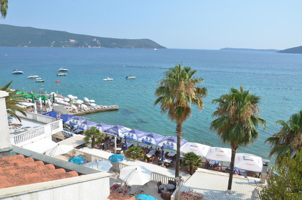 Garni Hotel Vila Aleksandar Herceg Novi Exterior foto