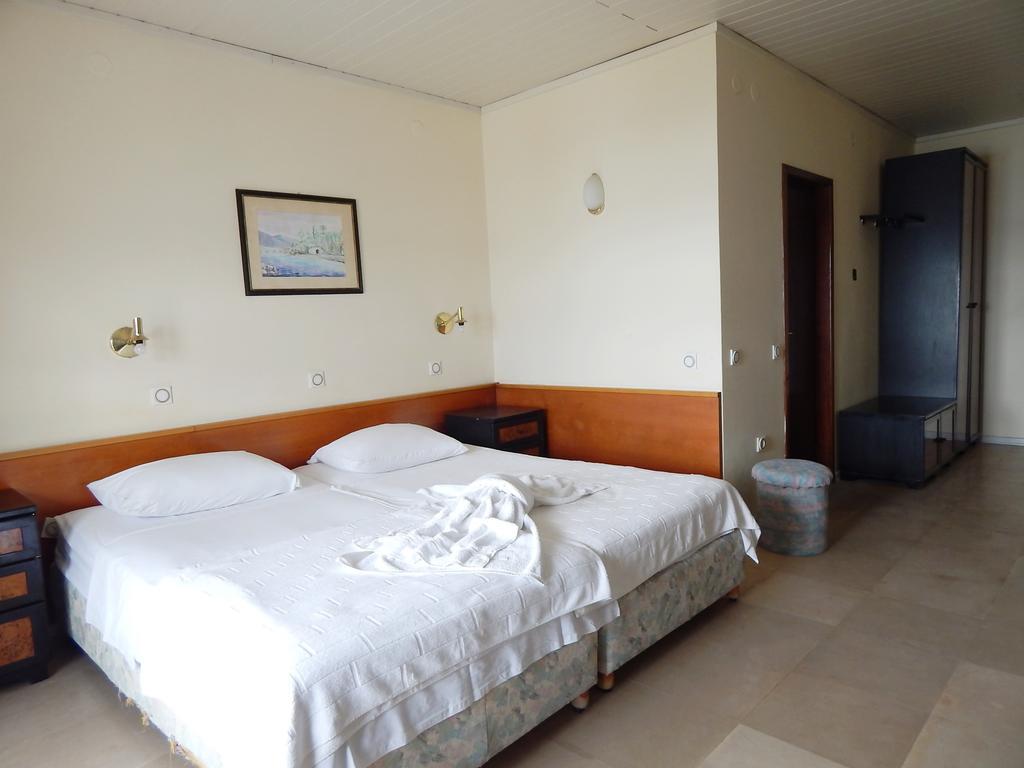 Garni Hotel Vila Aleksandar Herceg Novi Exterior foto
