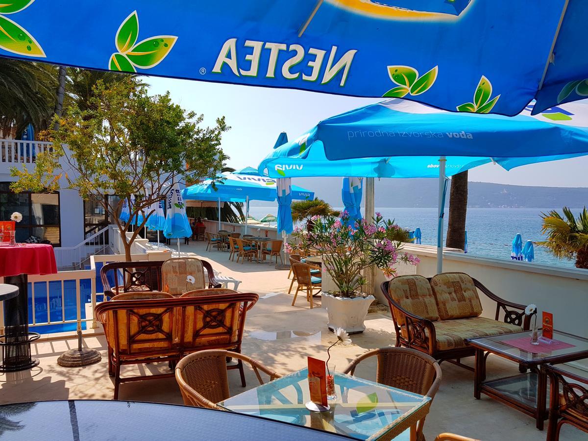 Garni Hotel Vila Aleksandar Herceg Novi Exterior foto